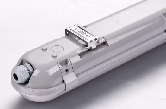 Luminária LED à prova d'água IP65, luz LED à prova d'água, luz LED à prova d'água, luz estanque ao vapor, luz de ripa de LED, luz à prova de intempéries com CE CB TUV